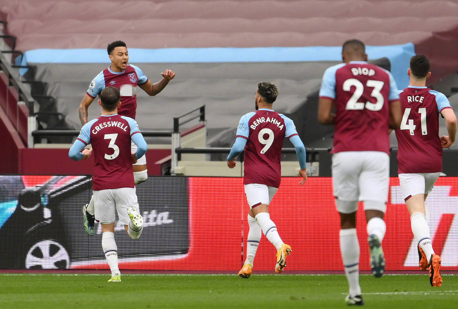 新星的崭露 新星的崭露